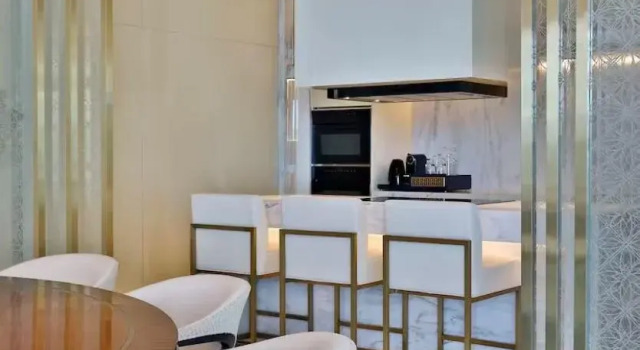 Двухместный люкс Presidential Waldorf Astoria Doha Lusail