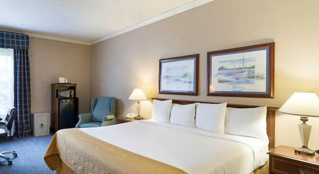 Номер Standard Quality Inn & Suites Seabrook- NASA- Kemah