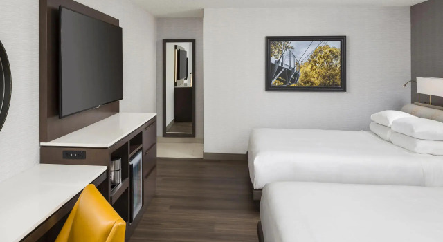 Номер для гостей с ограниченными возможностями Hyatt Regency - Greenville