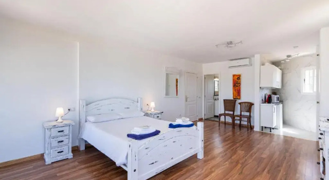 Шестиместные апартаменты Deluxe с 3 комнатами MarbellaCasadelMar