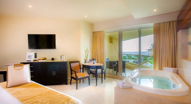 Двухместный люкс Superior Honeymoon Moon Palace Nizuc - All Inclusive