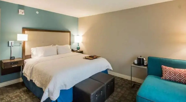 Номер Hampton Inn & Suites Orlando near SeaWorld