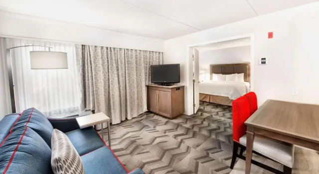 Люкс With Kitchen c 1 комнатой Hampton Inn & Suites Atlanta-Galleria