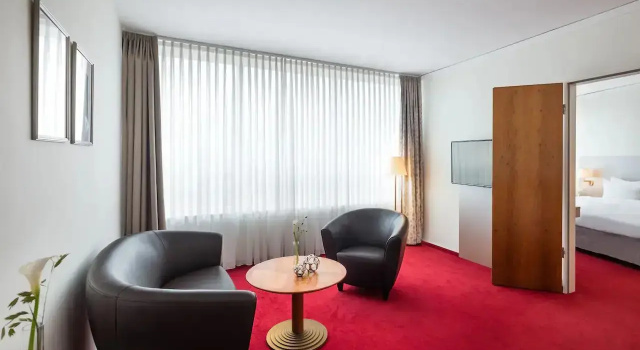 Двухместный полулюкс Panoramic Holiday Inn Cottbus by IHG