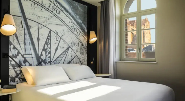 Двухместный номер Classic with cathedral view Mercure Beauvais Centre Cathédrale