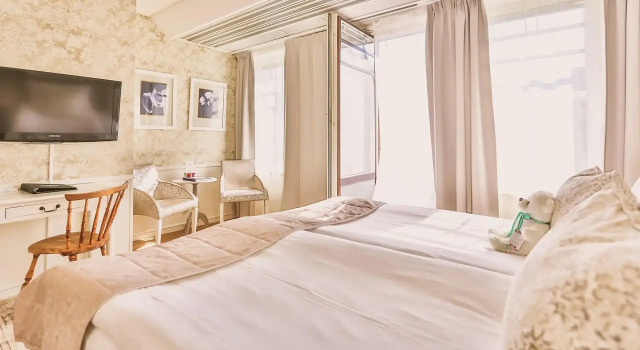 Двухместный номер Superior с балконом Freys Hotel