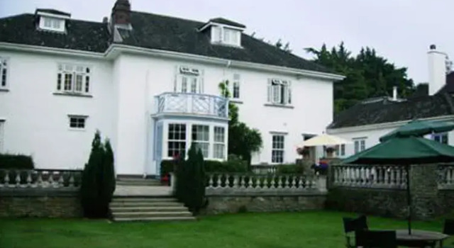 Westfield House - Guest house, Забронировать Гостевой дом Бристоль Англия, рядом с Ботанический сад Бристольского университета