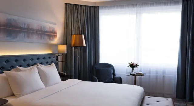 Двухместный люкс Hilton Helsinki Strand