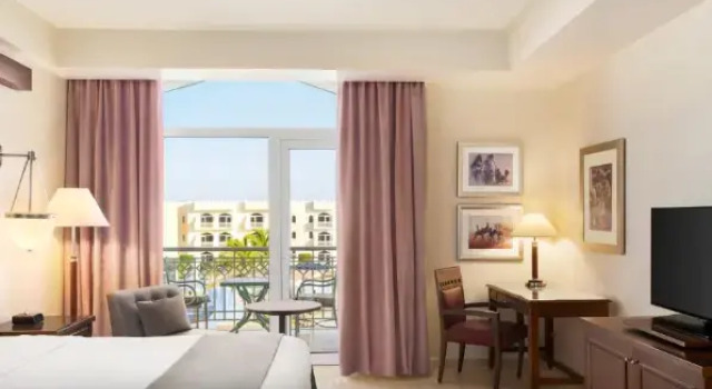 Двухместный люкс Wyndham Garden Wyndham Garden Salalah Mirbat