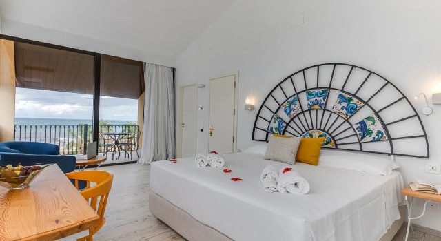 Люкс с видом на море Phi Hotel La Tonnara di Bonagia