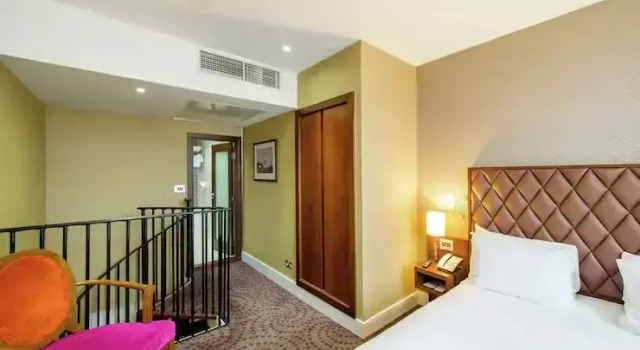 Двухместный полулюкс Дуплекс с гостиной DoubleTree by Hilton Hotel London - Marble Arch
