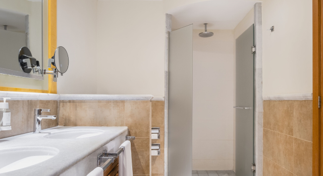 Двухместный полулюкс с видом на океан Iberostar Selection Rose Hall Suites - All Inclusive