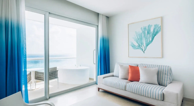 Двухместный полулюкс Pure Wellness® oceanfront Iberostar Selection Coral Cancun