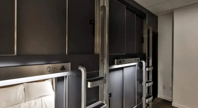 Pod Hygie Pod Hotel - Hostel