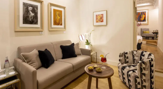Двухместный люкс в отдельном здании Nerva Boutique Hotel
