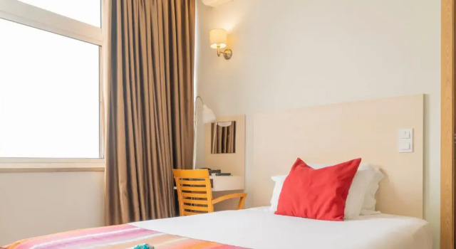 Одноместный номер Hotel Londres Estoril / Cascais