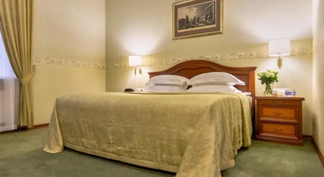 Двухместный люкс Continental Hotel