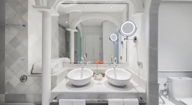 Двухместный полулюкс с видом на море The Villas at Bahia del Duque
