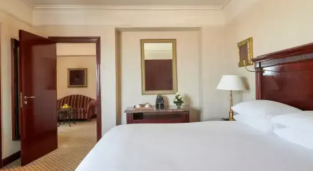 Двухместный люкс Diplomatic Отель InterContinental Cairo Citystars by IHG