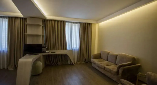 Полулюкс Hostellerie Du Cheval Blanc