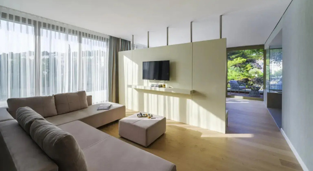 Двухместный полулюкс с видом на парк Rixos Premium Dubrovnik