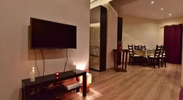 Loft Deluxe du Moulin Vert, Забронировать Отель Париж Иль-де-Франс, рядом с Плезанс
