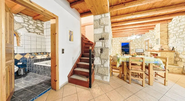 Joanna Villas, Prenota Hotel Kamari Paro