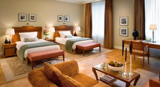 Двухместный полулюкс Deluxe Mandarin Oriental, Munich