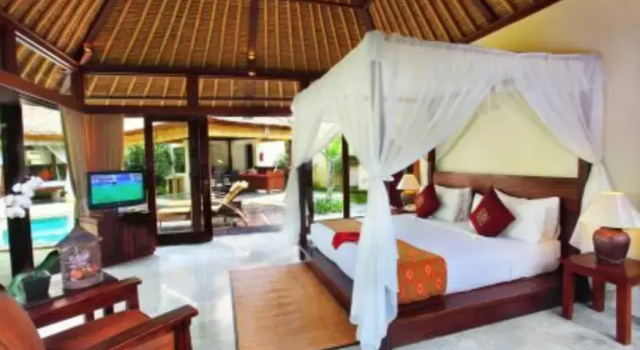 Люкс Village с 2 комнатами The Ubud Village Resort & Spa