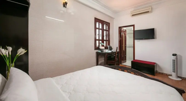Двухместный полулюкс Little Diamond Hotel
