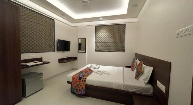 StayBird - Nest, Kharadi