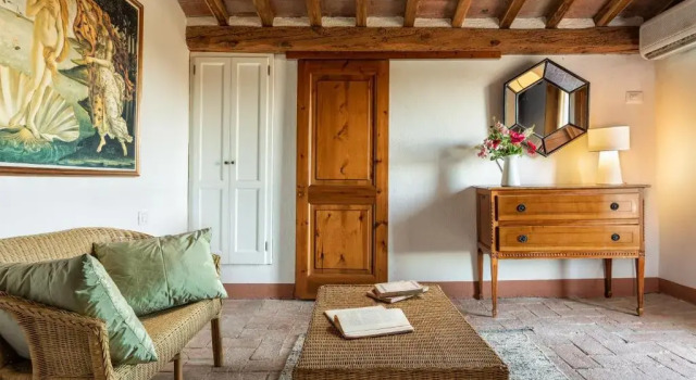 Апартаменты Deluxe Agriturismo La Papessa - Fattoria Montecchio