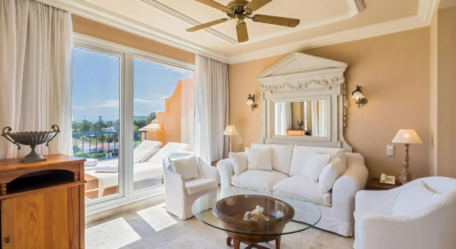 Двухместный люкс Presidential Hotel Guadalmina Spa & Golf Resort