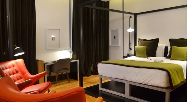 Двухместный полулюкс Browns Central Hotel