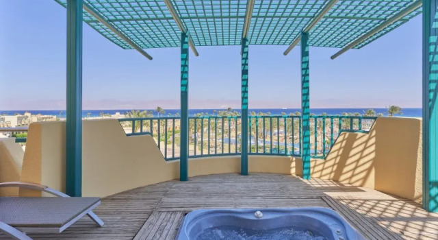 Люкс Presidential Bayview Taba Heights Resort