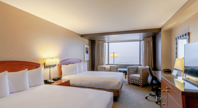 Четырёхместный номер Hearing Accessible Hilton Parc 55 San Francisco Union Square