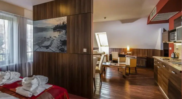 Двухместный люкс семейный Superior Royal Club Hotel