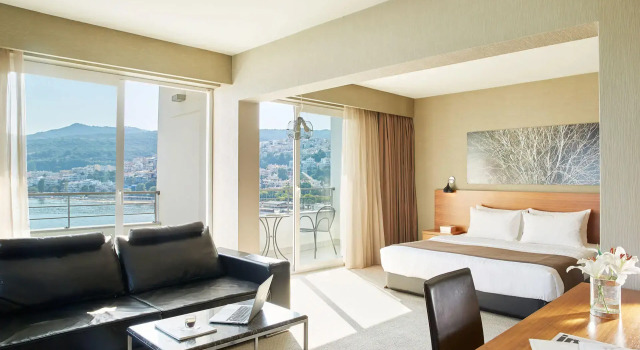 Двухместный люкс Orion Business с видом на море Lucy Hotel