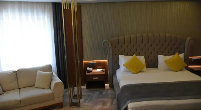 Номер Business с балконом UK ANKARA Hotel