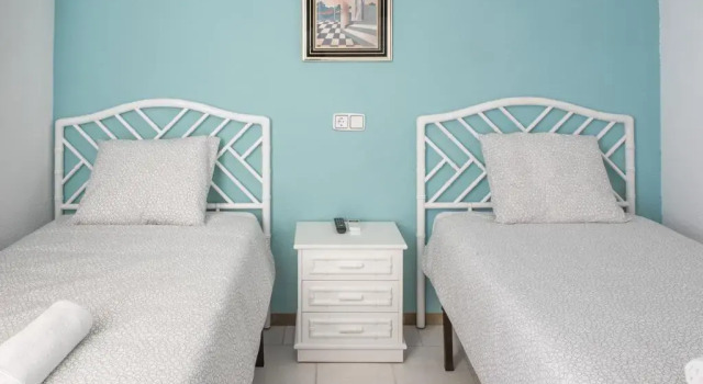 Mar Hostal Benidorm, Забронировать Отель Отели Бенидорм с завтраком, рядом с Church of San Jaime and Santa Ana, Завтраки