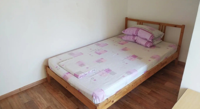 Одноместный номер Economy с балконом и с видом на город Гостевой дом Elpida-hotel