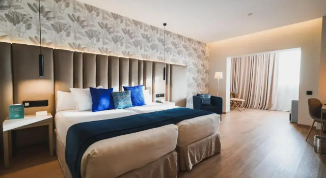 Трёхместный номер Executive La Laguna Gran Hotel