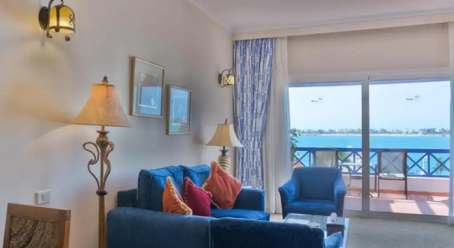 Двухместный люкс Executive с балконом и с видом на море Отель Porto Marina