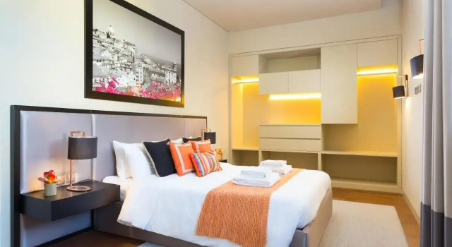 Lisbon Finestay 8 Building Apartments, Забронировать Апартаменты/квартира Мизерикорди Лиссабон, рядом с Концертный зал Coliseu dos Recreios