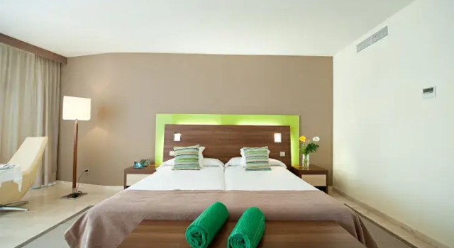 Двухместный номер с видом на море Hotel LIVVO Valle Taurito & Aquapark