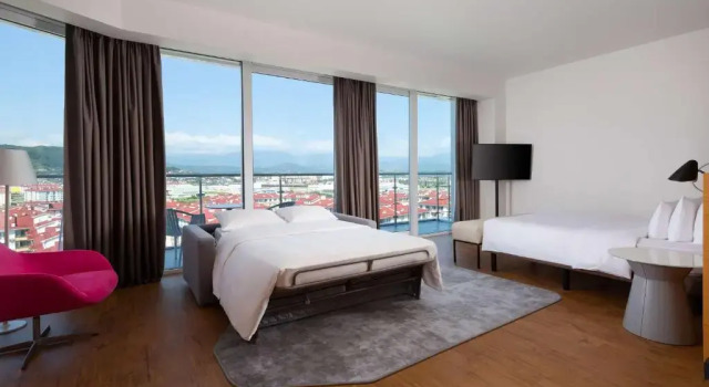 Двухместный полулюкс с видом на горы Radisson Collection Парадиз СПА, Сочи