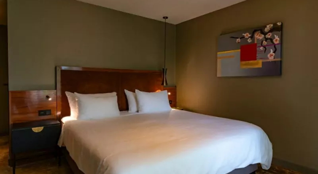 Двухместный номер Comfort с видом на канал Hotel Mai Amsterdam
