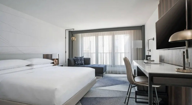 Номер Standard Philadelphia Marriott Old City