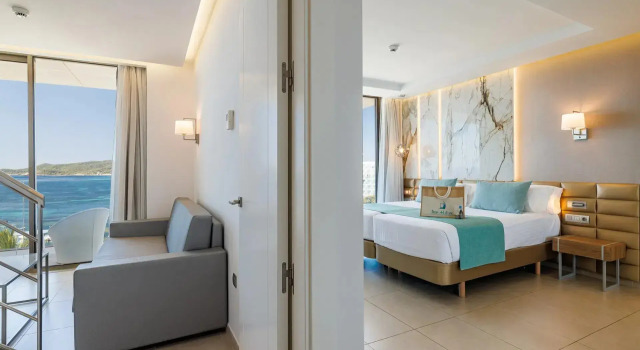 Люкс Grand с видом на море Hotel Torre del Mar - Ibiza