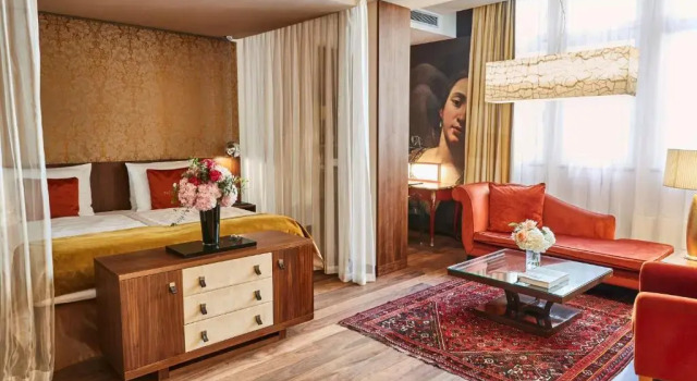Двухместный полулюкс Vier Jahreszeiten Kempinski München